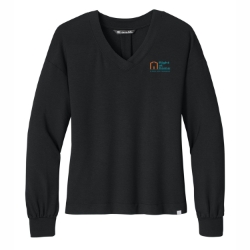 TravisMathew Womens Long Weekend V-Neck 